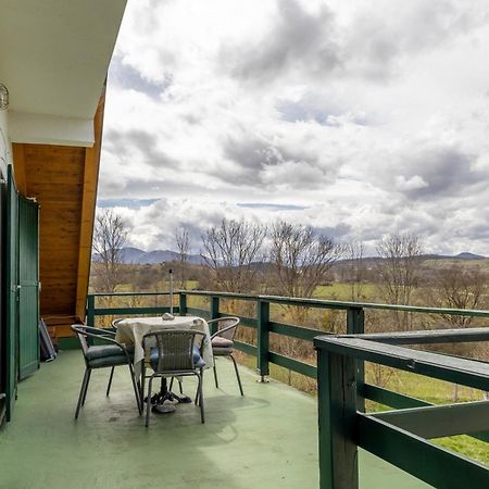 Apartment Ajda Udbina Екстериор снимка