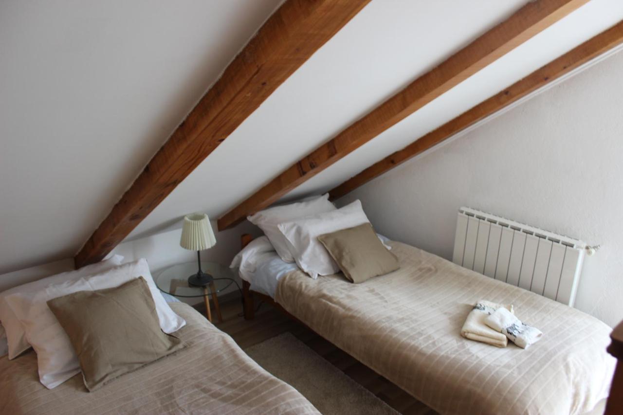 Apartment Ajda Udbina Екстериор снимка