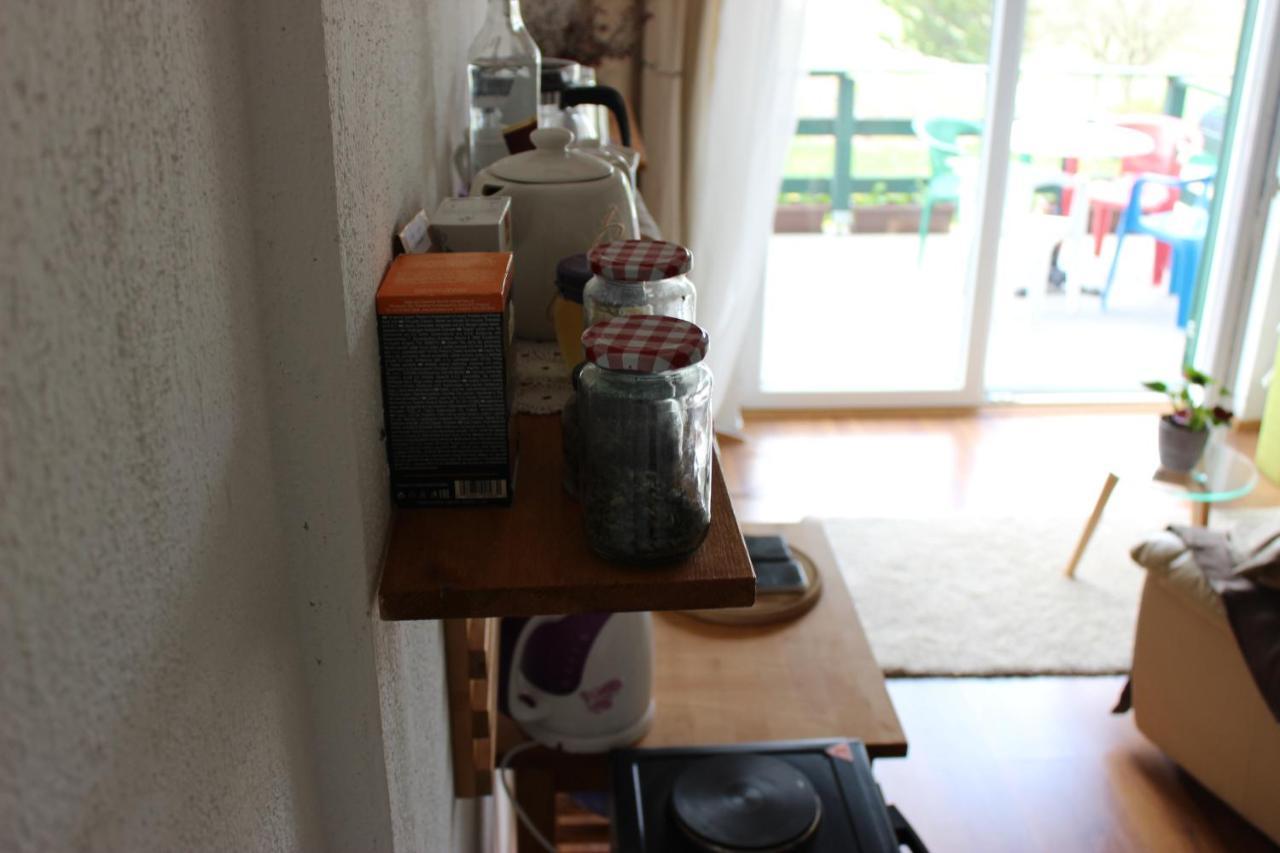 Apartment Ajda Udbina Екстериор снимка